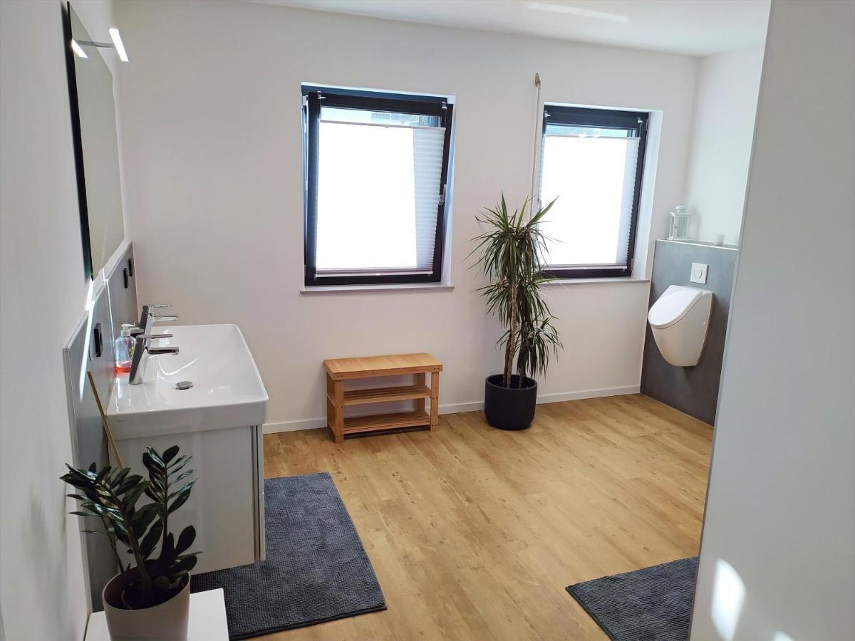 Fewo Wildflecken - Ferienwohnung Rhoen Neubau 2021 Eksteriør billede